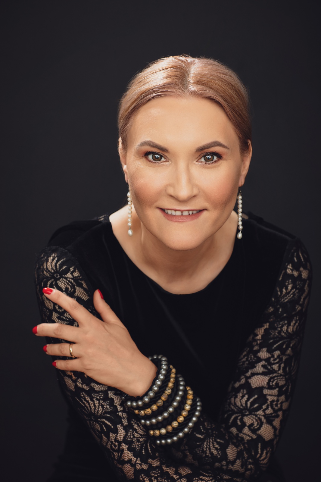 Raluca Andreea cristinaadam 049 1 copy